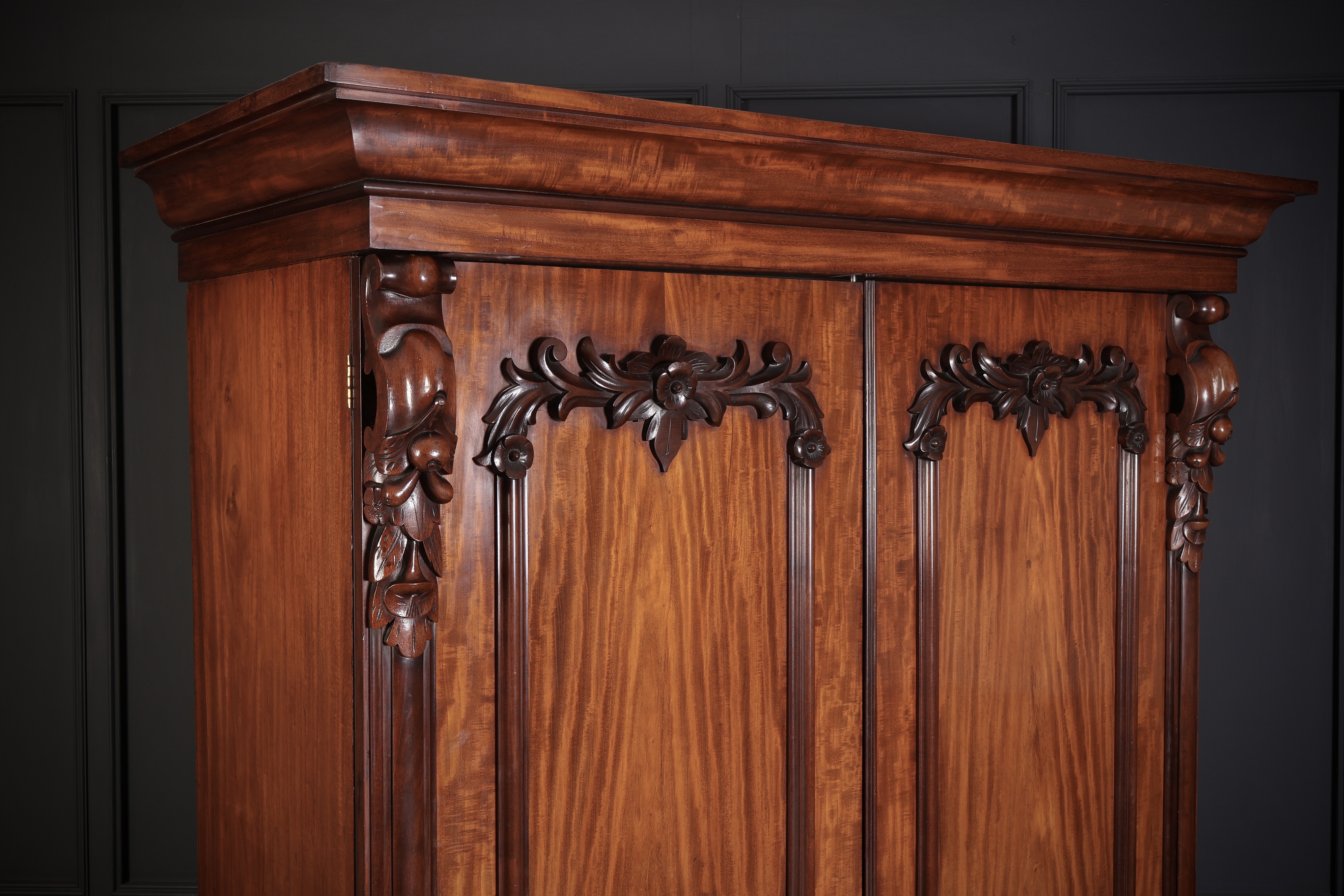 Victorian Mahogany Double Wardrobe - Image 4